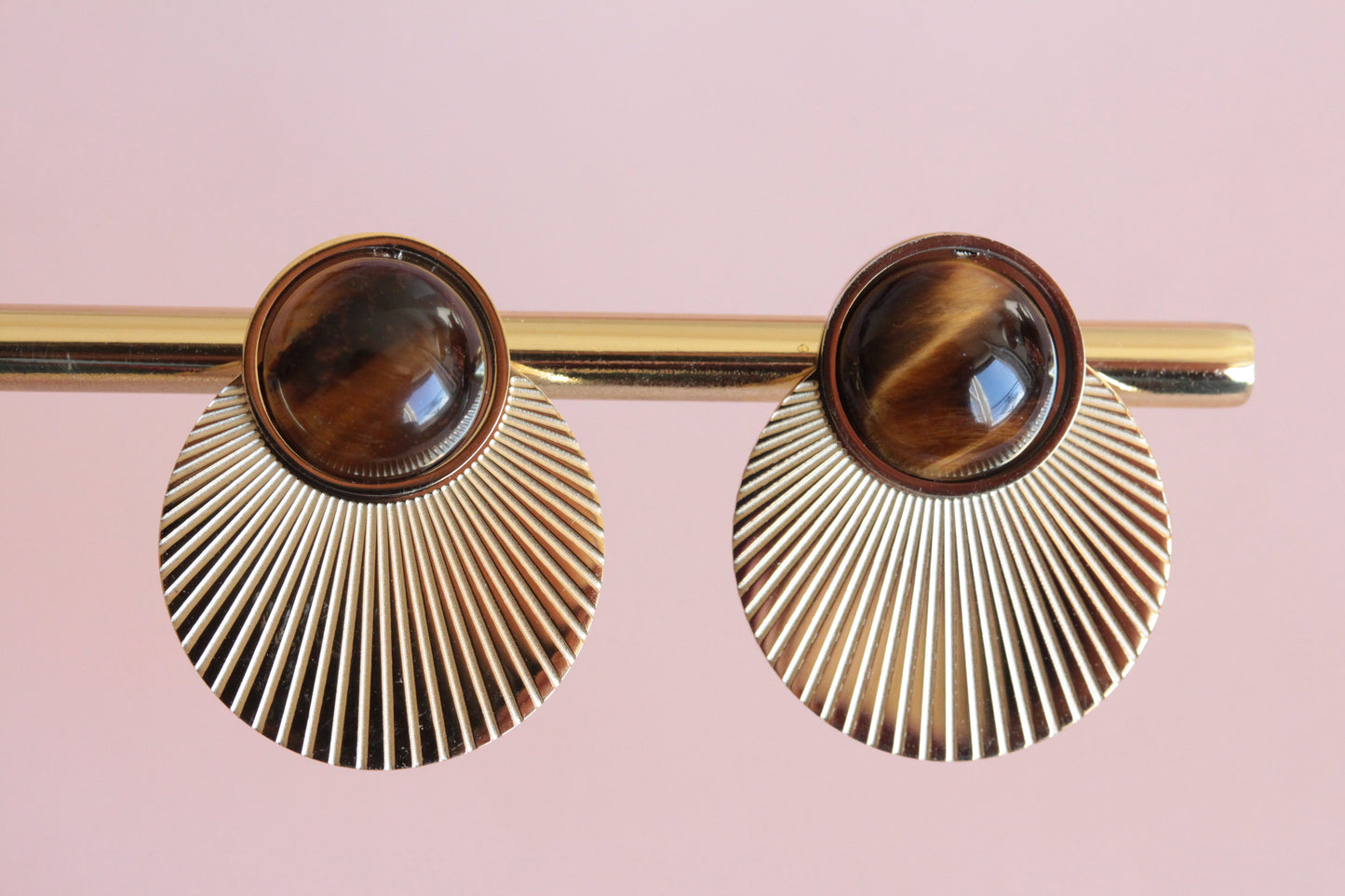 Boucles d'oreilles acier inoxydable et oeil-de-tigre pierre fine naturelle