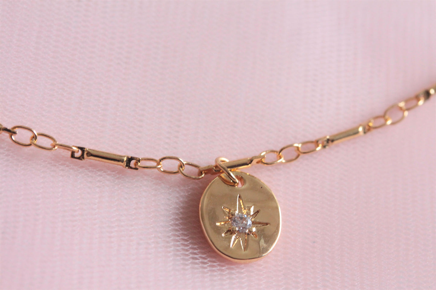 Collier pendentif rond brillant