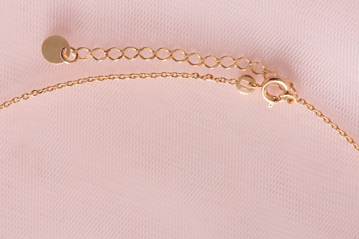 Collier fin plaqué or pendentif doré œil