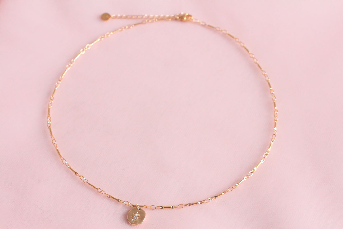 Collier pendentif rond brillant