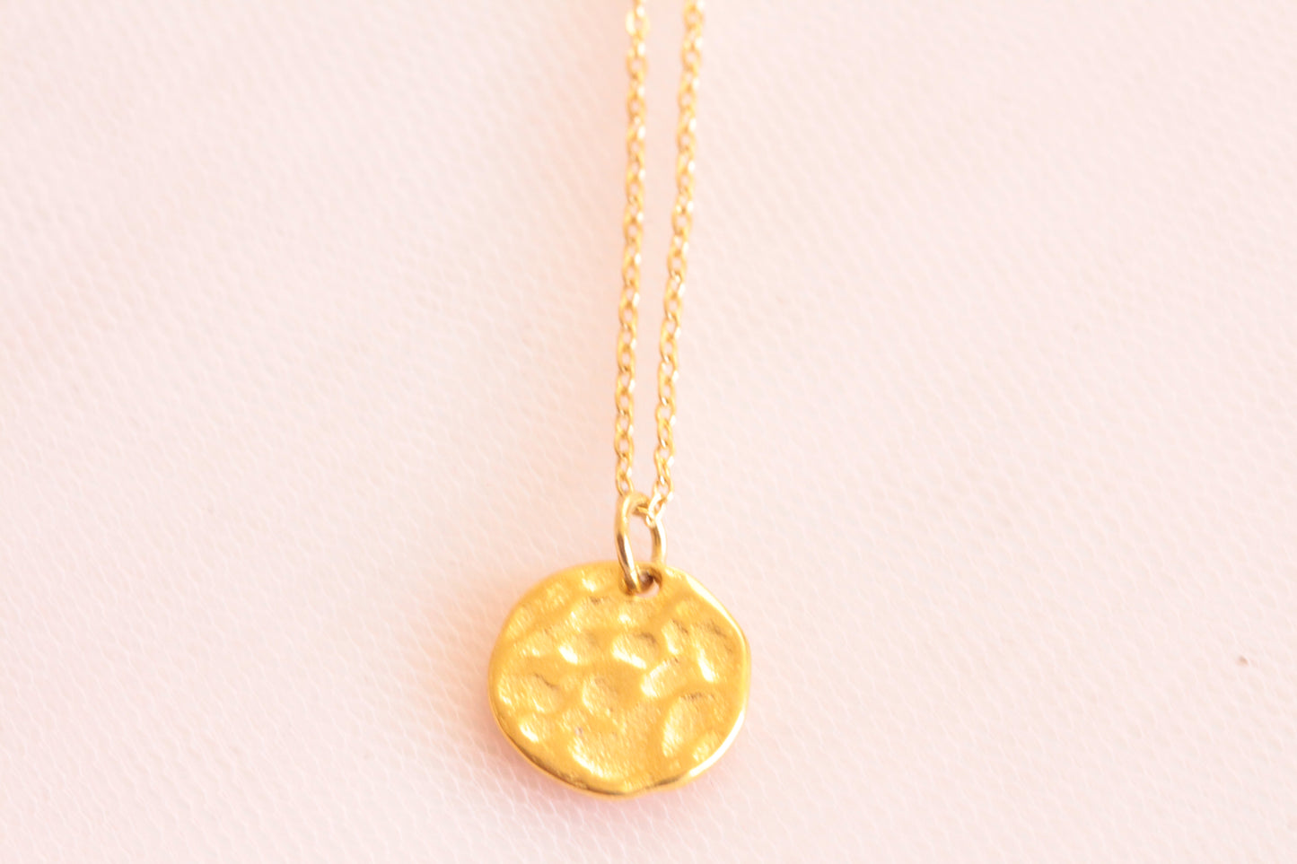 Collier acier inoxydable avec mini sequin martelé