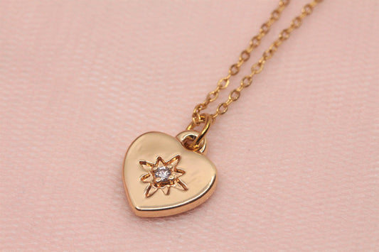 Collier chaine fine pendentif cœur doré à l'or fin