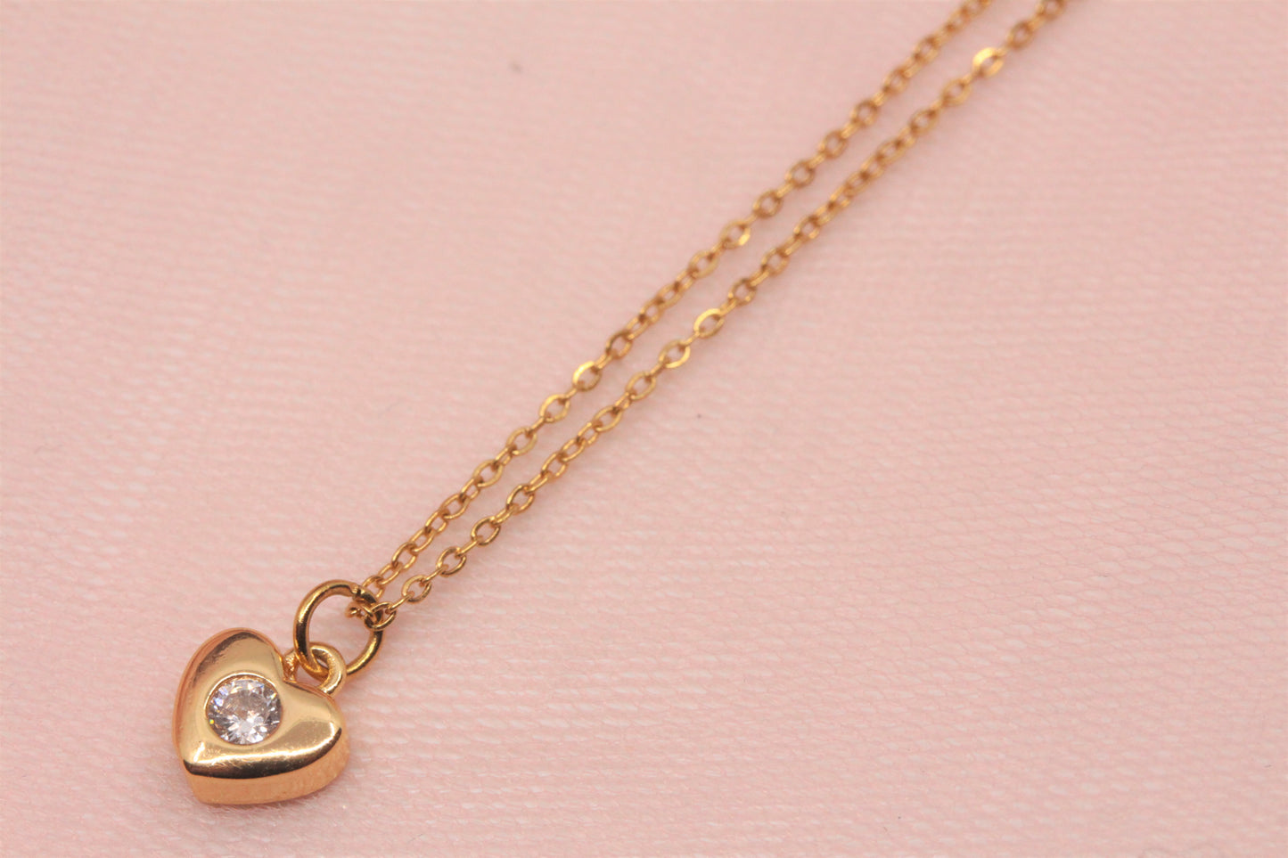 Collier pendentif cœur doré à l'or fin chaine acier inoxydable
